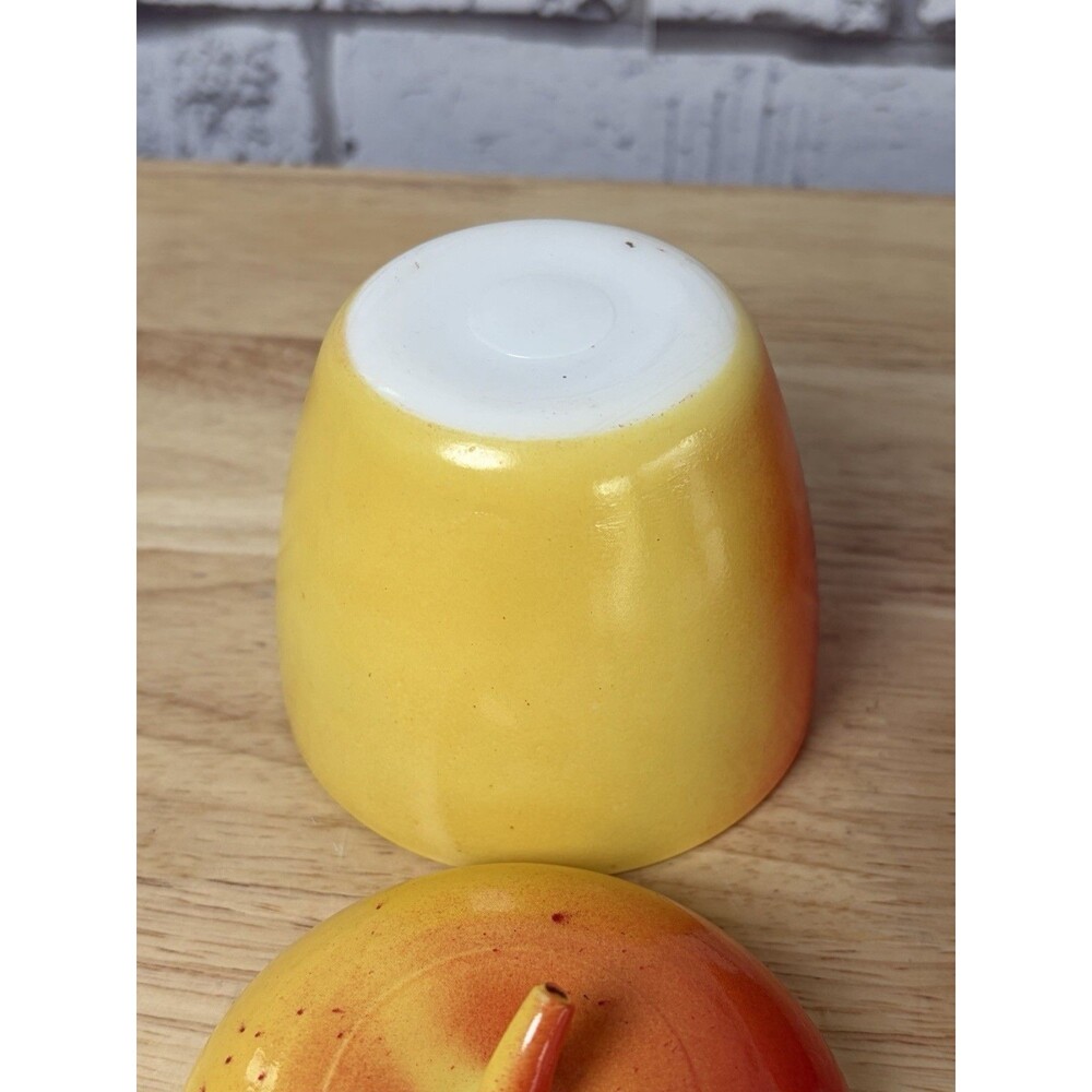 Hazel Atlas Jelly Jar Apple Strawberry Milk Glass Pair Lidded Jam Jar Vintage - Picture 5 of 15